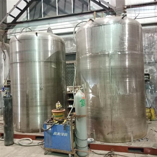 山東儲罐廠家，硫酸罐，鹽酸儲罐